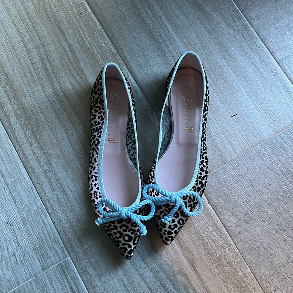 Pretty Ballerina leopard and blue flats